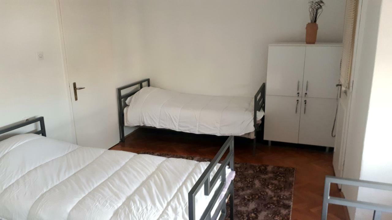 Štip Edelweiss Hostel מראה חיצוני תמונה