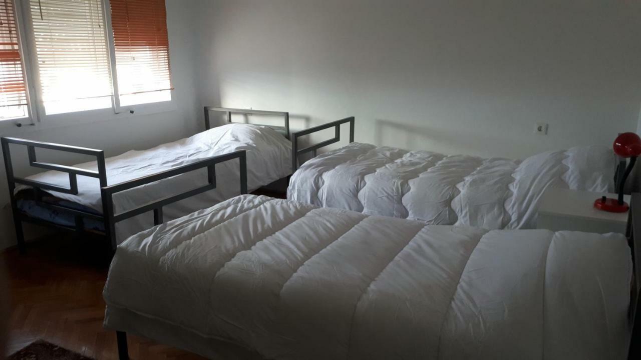 Štip Edelweiss Hostel מראה חיצוני תמונה